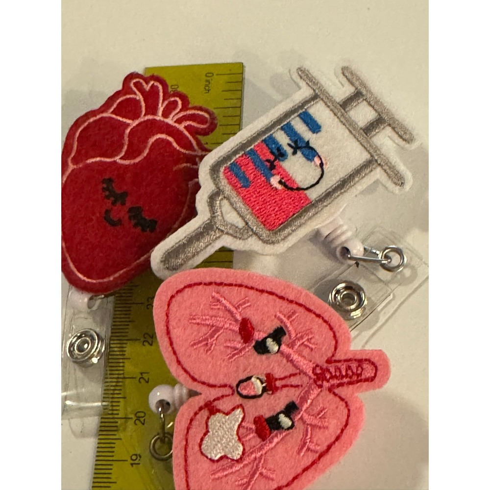 3pc Medical Retractable Badge Reels Heart Lungs Syringe Embroidered Felt Nurse